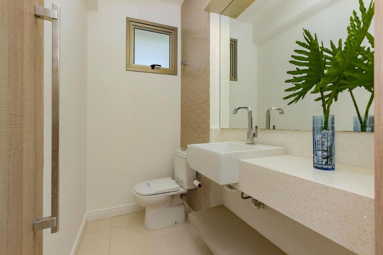 Punta Blu 102-9 - Apartamento De Alto Padrao Em Condominio Exclusivo, Quadra Poliesportiva - Piscina - Portaria 24H. Bombinhas Exterior foto