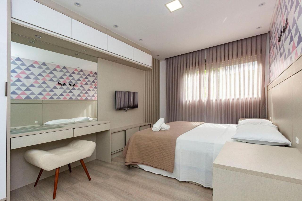 Punta Blu 102-9 - Apartamento De Alto Padrao Em Condominio Exclusivo, Quadra Poliesportiva - Piscina - Portaria 24H. Bombinhas Exterior foto
