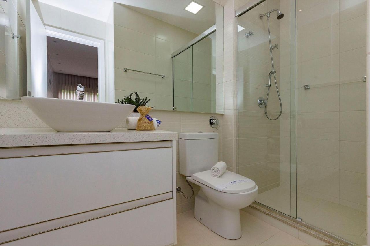 Punta Blu 102-9 - Apartamento De Alto Padrao Em Condominio Exclusivo, Quadra Poliesportiva - Piscina - Portaria 24H. Bombinhas Exterior foto